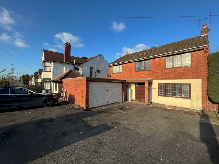 3 Bedroom Detached House To Rent In Leicester Road, Oadby, LE2