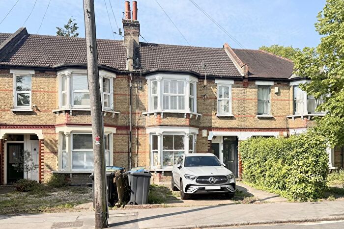 1 Bedroom Maisonette To Rent In Albert Road, South Norwood, SE25