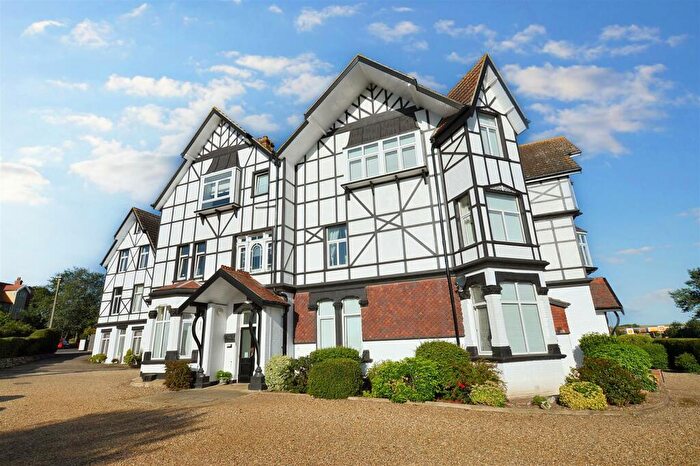 1 Bedroom Flat For Sale In Weybourne Road, Sheringham, NR26