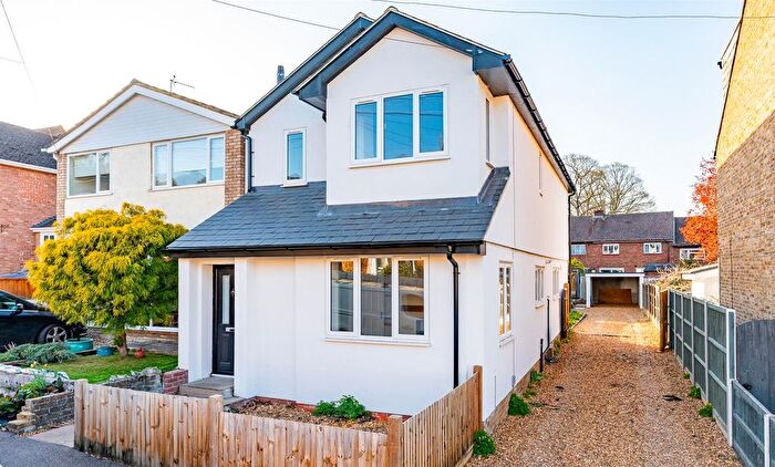 3 Bedroom Detached House For Sale In Post Wood Road, Ware, SG12