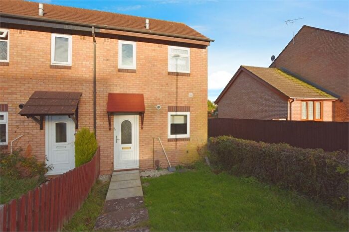 2 Bedroom End Of Terrace House For Sale In Mellons Close, Bradley Valley, Newton Abbot, Devon., TQ12