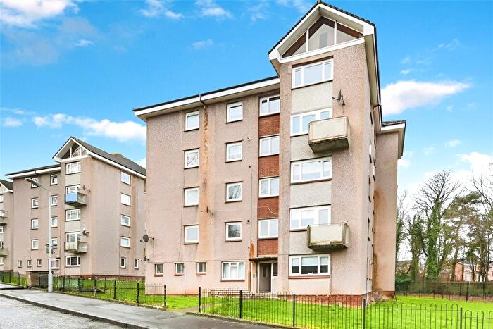 2 Bedroom Maisonette To Rent In Kelvin Gardens, Hamilton, Lanarkshire, ML3
