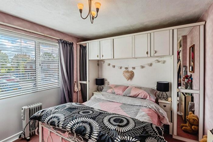 1 Bedroom Apartment For Sale In Clay Pit Piece, Saffron Walden, CB11