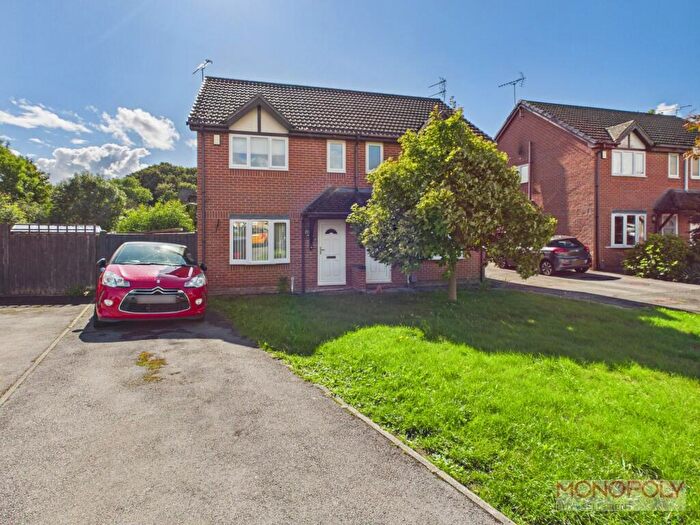 2 Bedroom Semi Detached House For Sale In Greenways, Wrexham, LL13