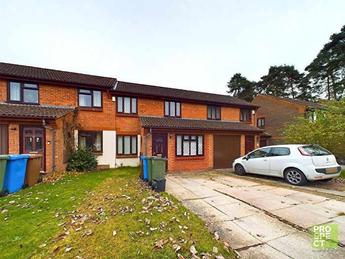 3 Bedroom Terraced House To Rent In Charterhouse Close, Bracknell, Berkshire, RG12