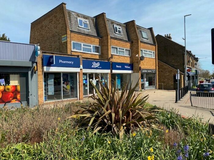 2 Bedroom Apartment To Rent In Goffs Lane, EN7