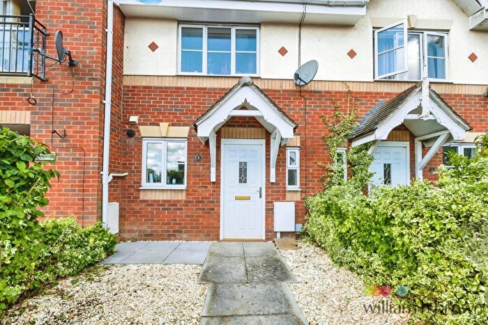 2 Bedroom Terraced House To Rent In Rockingham Close, Lincoln, LN6