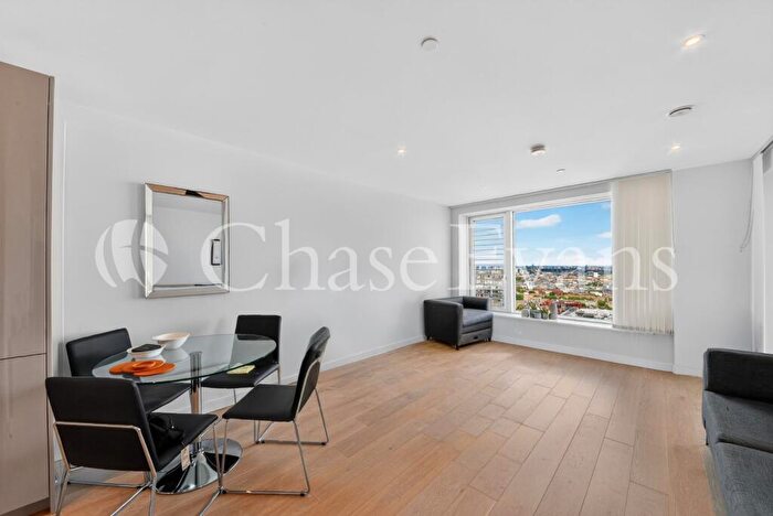 1 Bedroom Flat For Sale In Hurlock Heights, Elephant Park, Deacon Street, Elephant & Castle, London, SE17