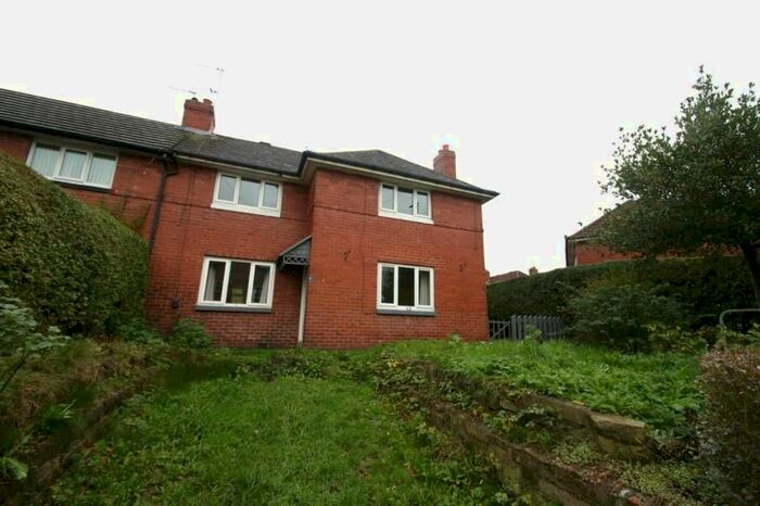 3 Bedroom Semi-Detached House To Rent In Dib Lane, Oakwood, Leeds, LS8