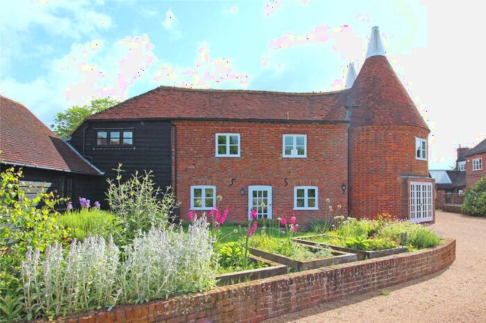 5 Bedroom Property For Sale In Morleys Road, Weald, Sevenoaks, Kent, TN14