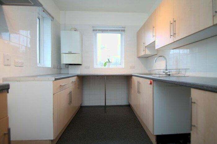 2 Bedroom Flat To Rent In Wickham Road, Beckenham, BR3