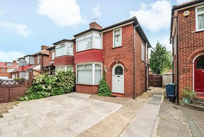 3 Bedroom Semi Detached House To Rent In Peareswood Gardens, Stanmore, HA7