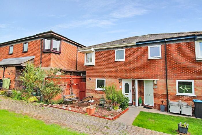 3 Bedroom Semi-Detached House For Sale In Ellsborough Grove, Two Mile Ash, Milton Keynes, Buckinghamshire, MK8