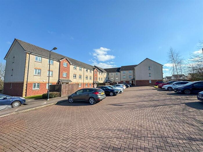 2 Bedroom Flat For Sale In Leven Road, Ferniegair, Hamilton, ML3