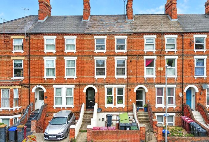 1 Bedroom Apartment For Sale In Baker Street, Reading, Berkshire, RG1