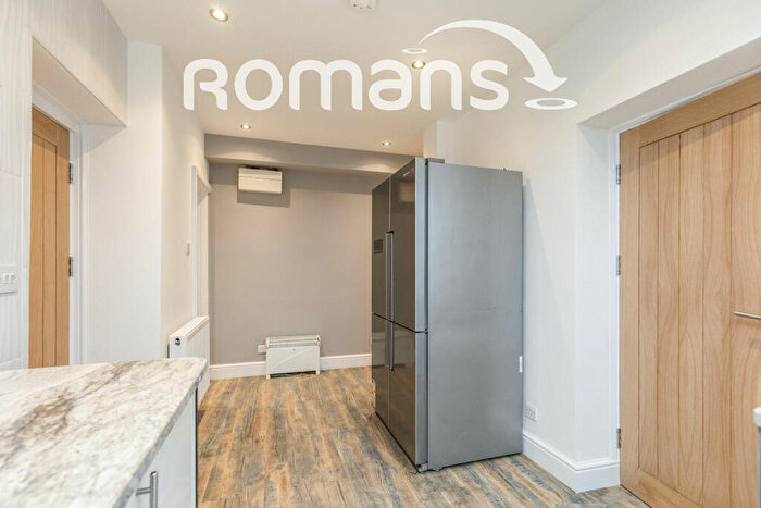 2 Bedroom Apartment To Rent In Hanbury Road, Clifton, BS8