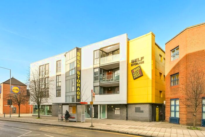 1 Bedroom Flat To Rent In London Road, Kingston, Kingston Upon Thames, KT2