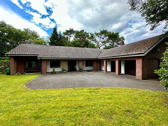 4 Bedroom Bungalow For Sale In Pine Lodge Heath Top, Market Drayton, Shropshire, TF9