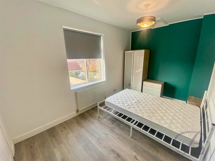 1 Bedroom Property To Rent In Carter Lane, Mansfield, NG18