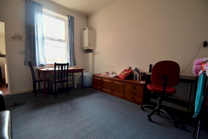 1 Bedroom Flat To Rent In Malcolm Street, Heaton, NE6