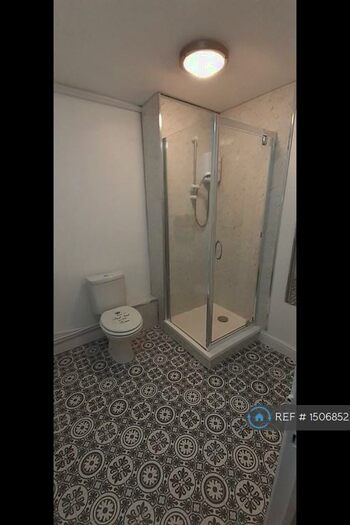 1 Bedroom Flat To Rent In Heywood Court, Middleton, Manchester, M24