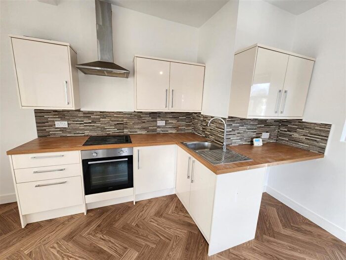 2 Bedroom Flat To Rent In Church Street, Westhoughton, Bolton, BL5