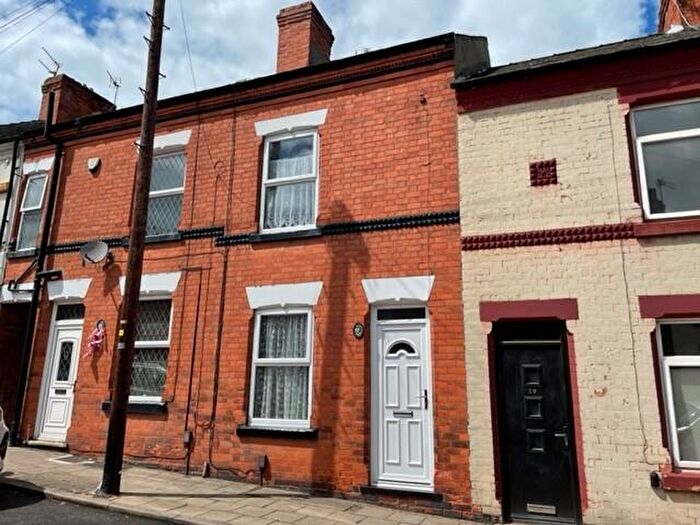 3 Bedroom House To Rent In Victoria Street, Hucknall, NG15