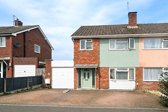 3 Bedroom Semi-Detached House For Sale In Ashcroft, Chard, Somerset, TA20