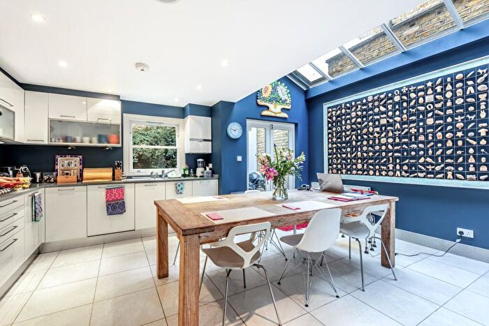 4 Bedroom House To Rent In Orbel Street, Battersea, London, SW11