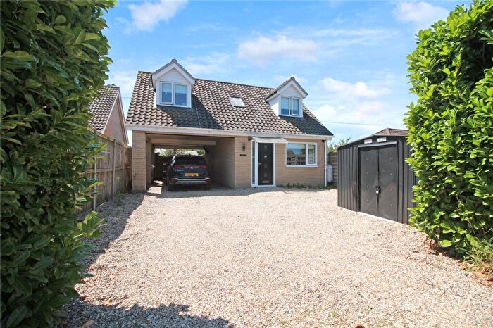 3 Bedroom Detached House To Rent In Norwich Road, Poringland, Norwich, Norfolk, NR14