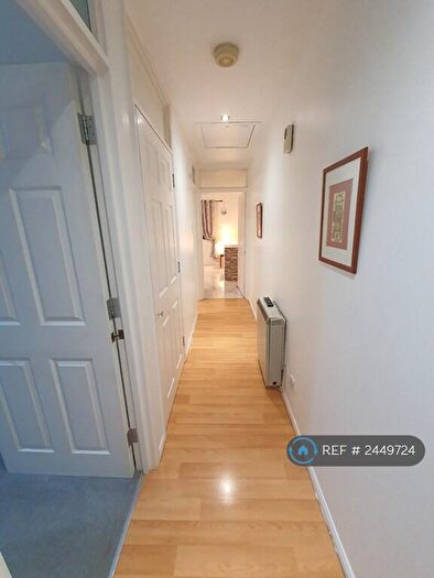 1 Bedroom Flat To Rent In Horseferry Road, London, E14