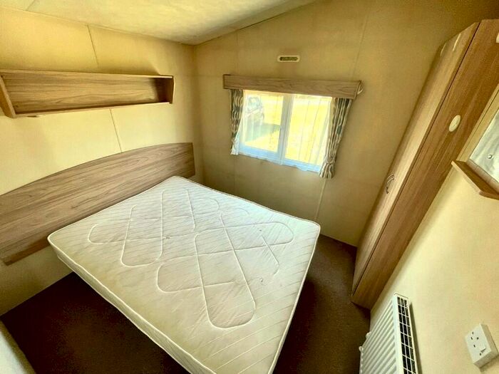 2 Bedroom Caravan For Sale In Northampton, Northamptonshire, NN3