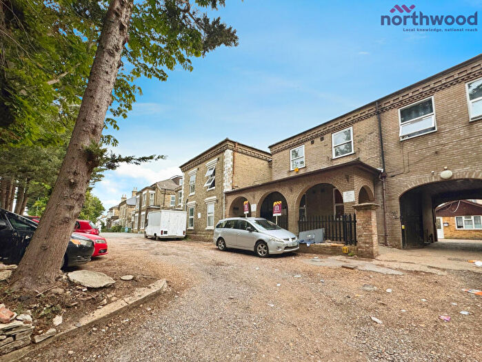 Studio To Rent In Portswood, Portswood, Southampton, SO17