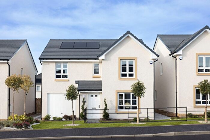 4 Bedroom Detached House For Sale In "Dean" At Strathaven Road, Hamilton, ML3