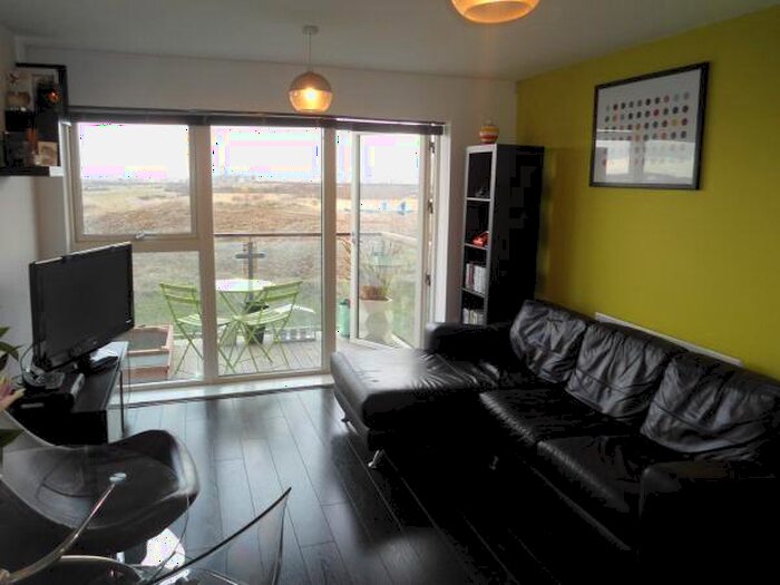 1 Bedroom Apartment To Rent In Clarinda House, Ingress Park, Greenhithe, DA9