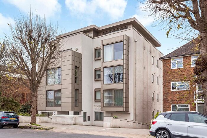3 Bedroom Flat For Sale In Palmeira Avenue, Innings House, BN3