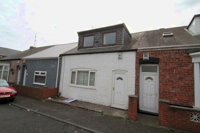 2 Bedroom Cottage To Rent In Lincoln Street, Sunderland, SR4