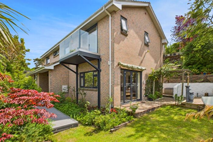 5 Bedroom Detached House For Sale In Wyatts Lane, Corfe Mullen, Wimborne, Dorset, BH21