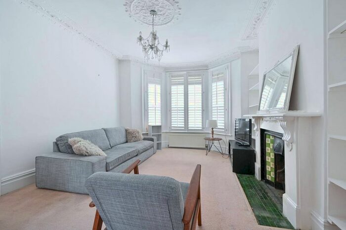 4 Bedroom Terraced House To Rent In Corrance Road, Brixton, London, SW2