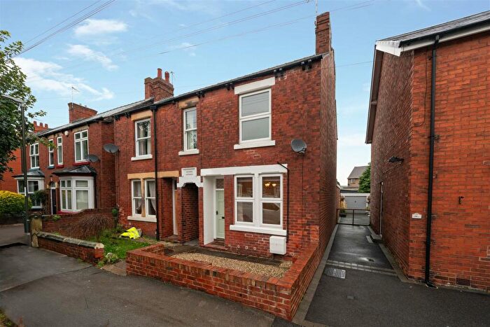 2 Bedroom Semi-Detached House To Rent In Kent Street, Hasland, Chesterfield, S41