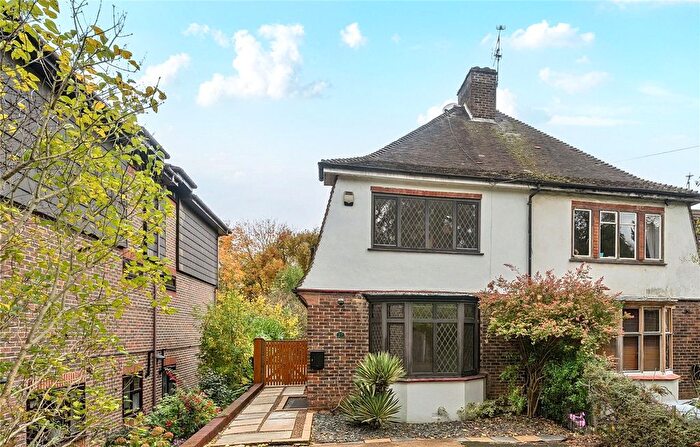 3 Bedroom Semi Detached House To Rent In Bradbourne Park Road, Sevenoaks, Kent, TN13