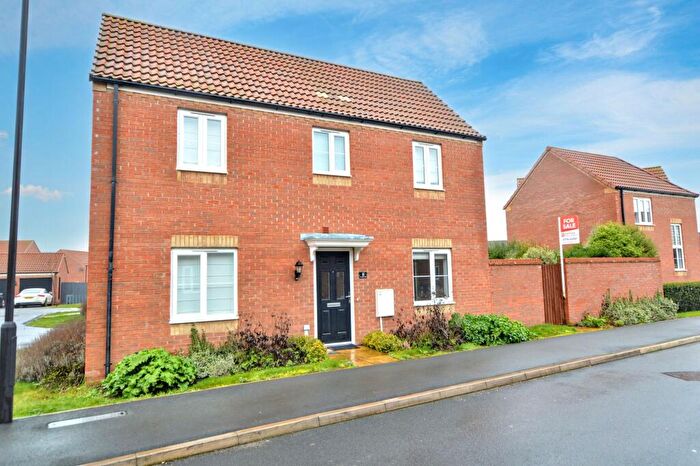 3 Bedroom Detached House For Sale In Plumpton Chase, Bourne, PE10