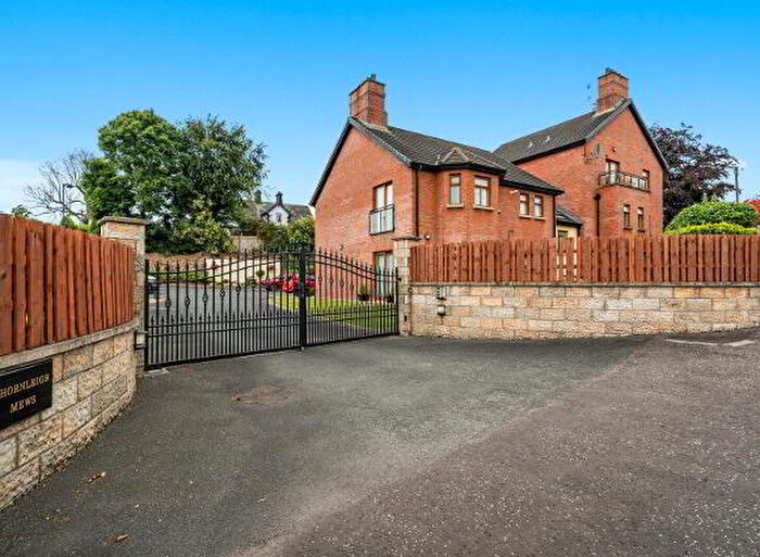 2 Bedroom Apartment / Flats For Sale In Thornleigh Mews, Lisburn, BT28
