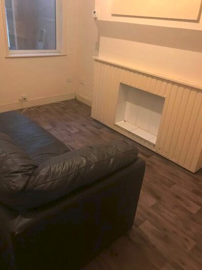 3 Bedroom Terraced House To Rent In Shelton Old Road, Stoke-On-Trent, ST4