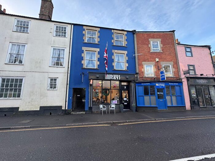 2 Bedroom Apartment To Rent In Commercial Road, Shepton Mallet, Somerset, BA4