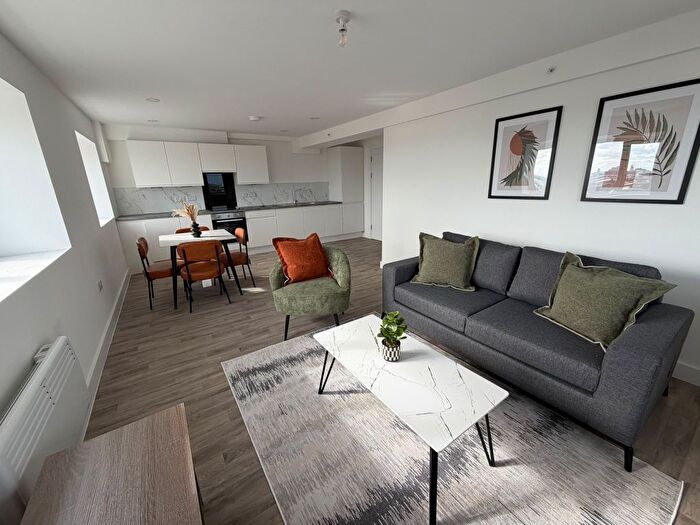 2 Bedroom Flat To Rent In Church Walk, Bootle, L20