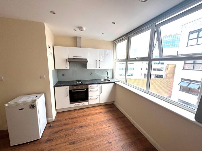 Property To Rent In Vaughan Way, Leicester, LE1