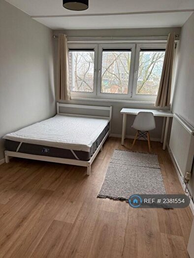 3 Bedroom Maisonette To Rent In Henfield Close, London, N19