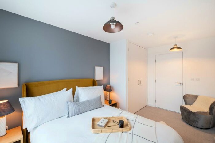 3 Bedroom Apartment To Rent In Strand Street Liverpool, L1