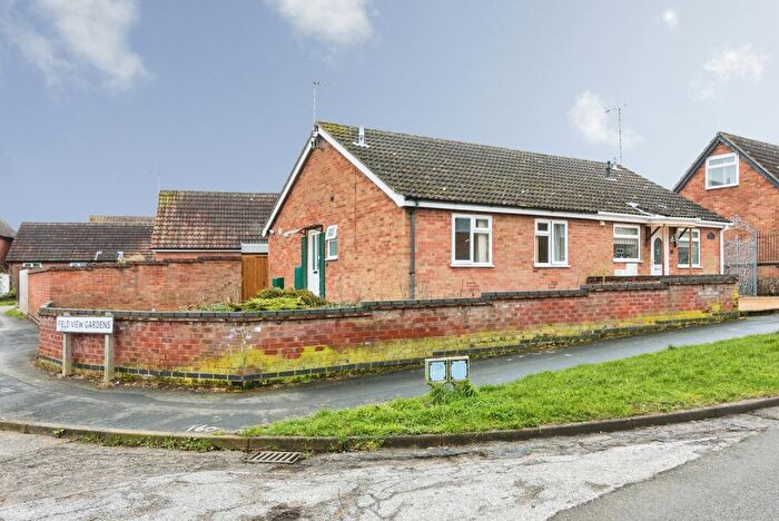 2 Bedroom Bungalow For Sale In Field View Gardens, Beccles, Suffolk, NR34
